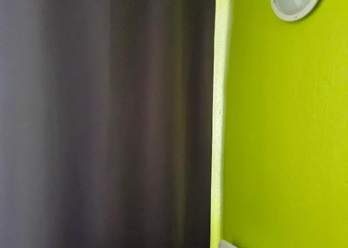 Les Pieds Dans L'eau Апартаменты Нарбонна